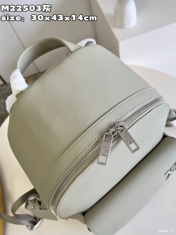 WIS BACKPACK VUITTON LOUIS TAKEOFF 0819
